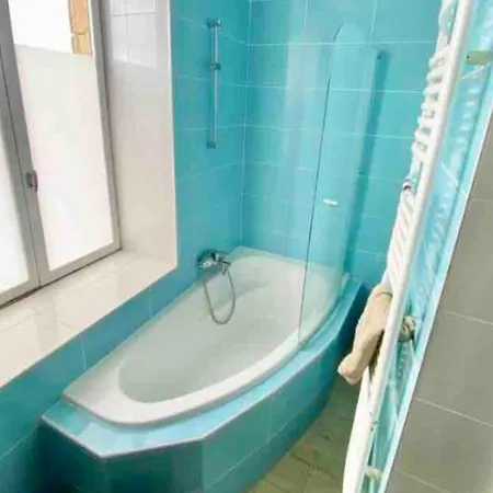 Le Saint-ladre Apartment *